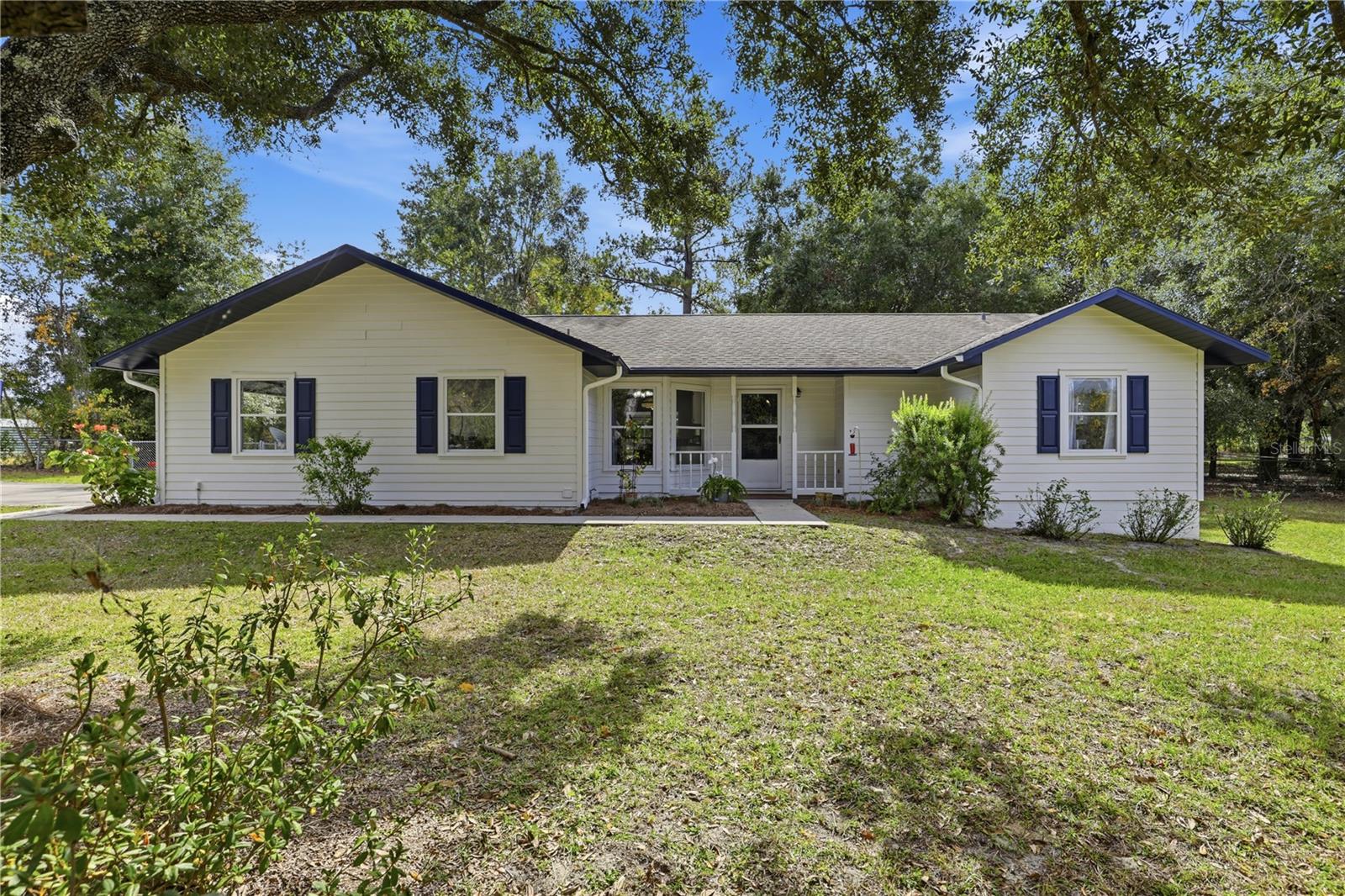 Homes for sale in Trenton, FL | 2860 Nw 173Rd St St, Trenton, FL 32693 | MLS# GC535350