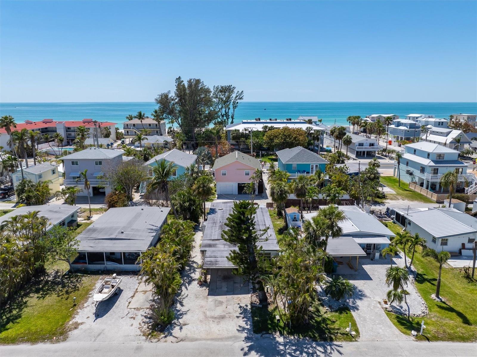 Homes for sale in Holmes Beach, FL | 2714 Avenue C, Holmes Beach, FL 34217 | MLS# A4671617