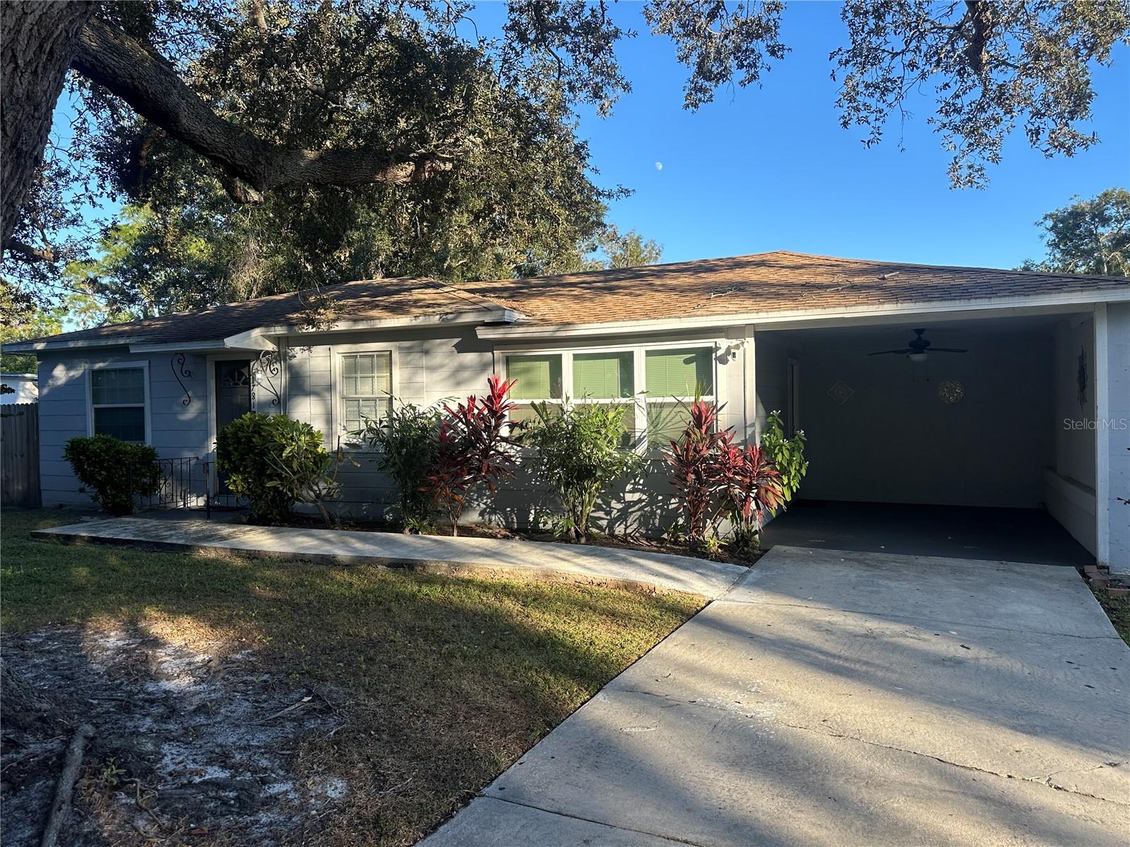 Homes for sale in Clearwater, FL | 1781 Sylvan Dr, Clearwater, FL 33755 | MLS# O6359590