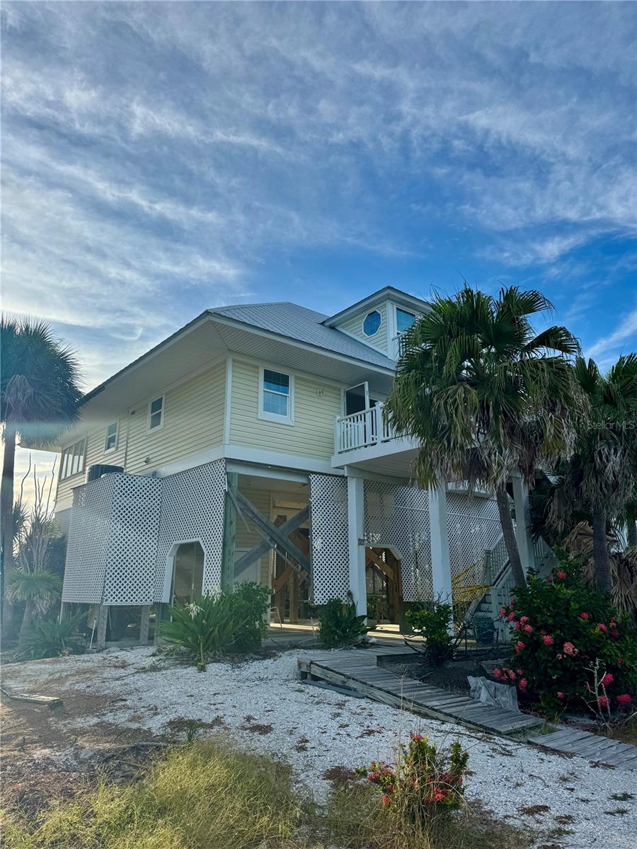 Homes for sale in Placida, FL | 6900 Palm Island Dr, Placida, FL 33946 | MLS# D6144717