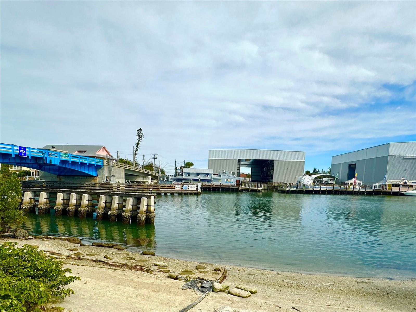 Homes for sale in Nokomis, FL | 100 Circuit Rd #N-110, Nokomis, FL 34275 | MLS# A4671774