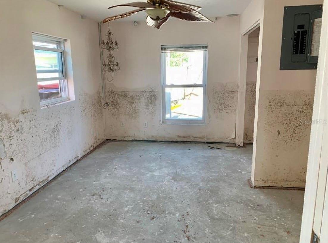 Homes for sale in Madeira Beach, FL | 365 145Th Ave E, Madeira Beach, FL 33708 | MLS# TB8447301