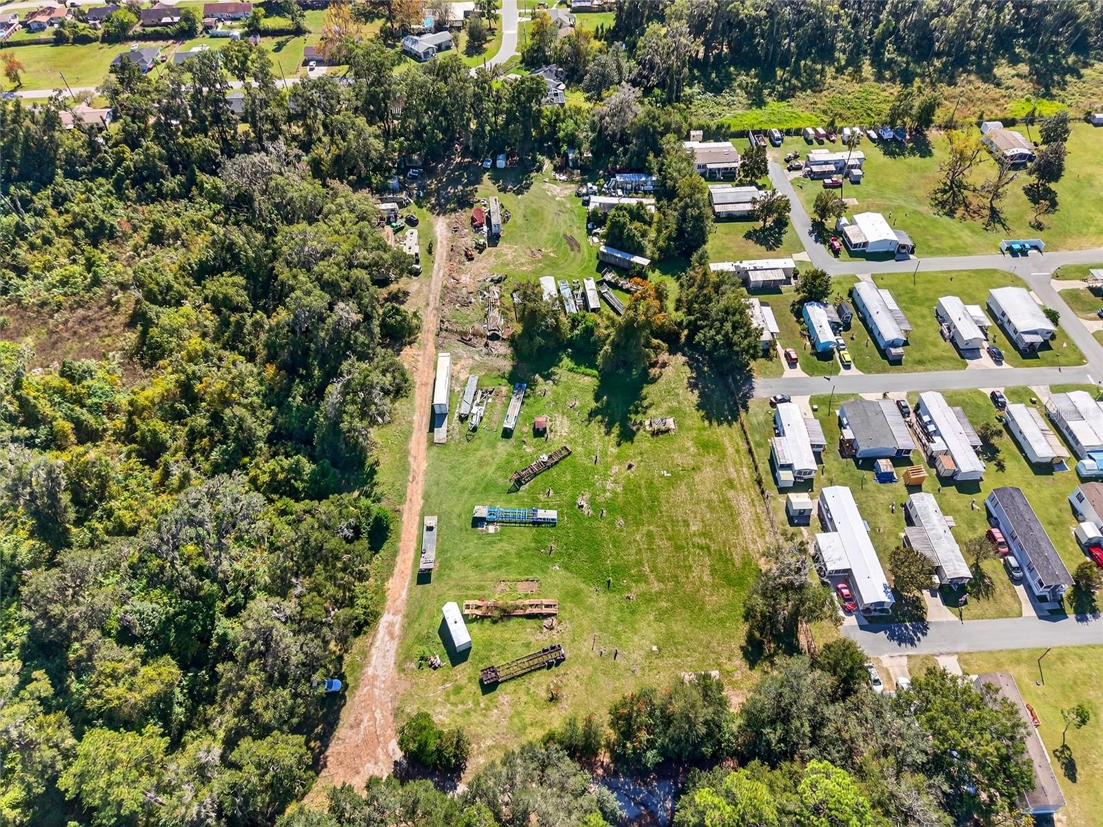 2nd image of 10389 Se 50th Ave, Belleview, FL 34420 | MLS# O6359892