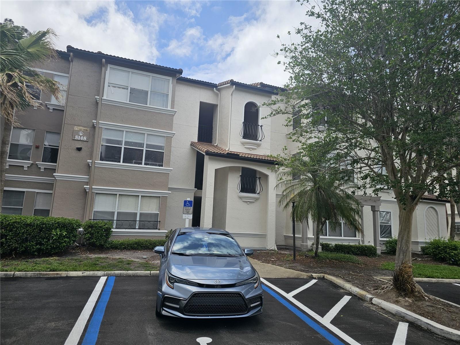 3rd image of 5132 Conroy Rd #937, Orlando, FL 32811 | MLS# S5138602
