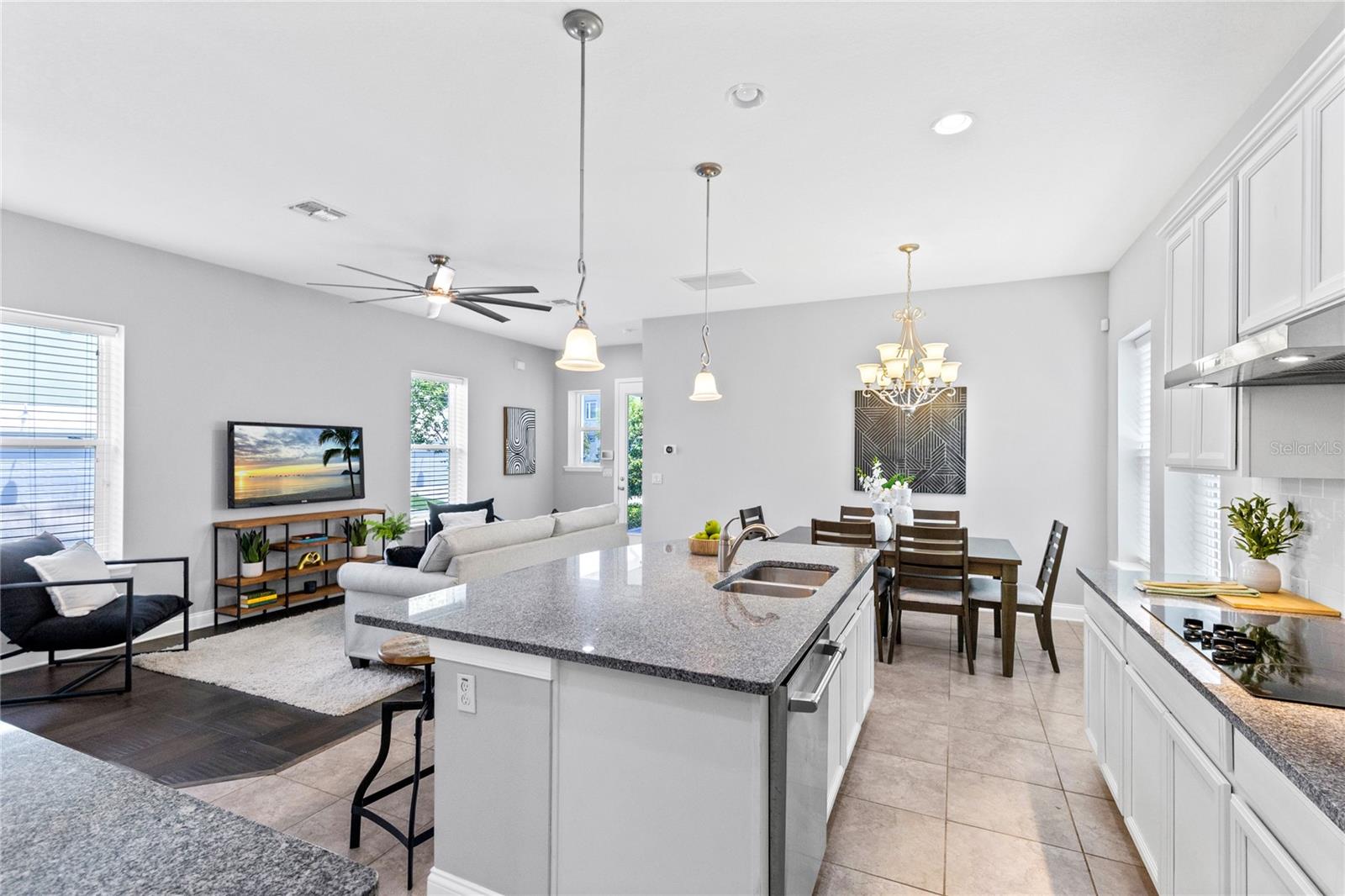 4th image of 7749 Laureate Blvd, Orlando, FL 32827 | MLS# O6361936
