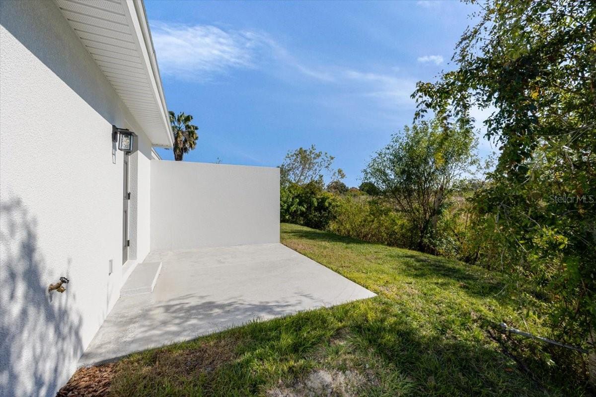 Homes for sale in Lakeland, FL | 1162 Fairway Dr, Lakeland, FL 33801 | MLS# O6361989