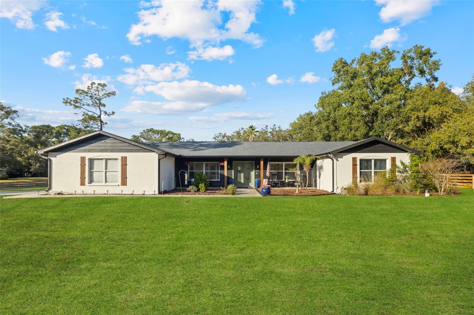 Homes for sale in Odessa, FL | 7811 Pineview Dr, Odessa, FL 33556 | MLS# TB8450159