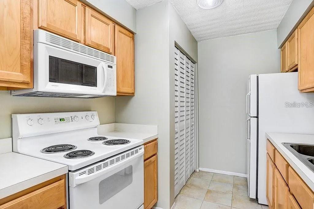 Homes for sale in Tampa, FL | 7506 Presley Pl #107, Tampa, FL 33617 | MLS# TB8450524