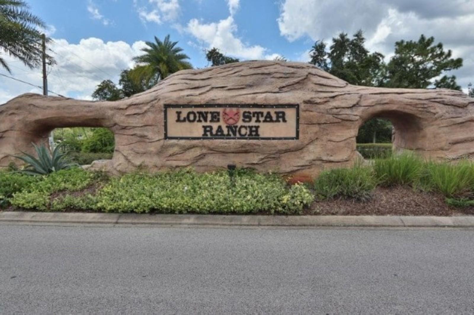 Homes for sale in Spring Hill, FL | 15662 Stable Run Dr, Spring Hill, FL 34610 | MLS# TB8450815