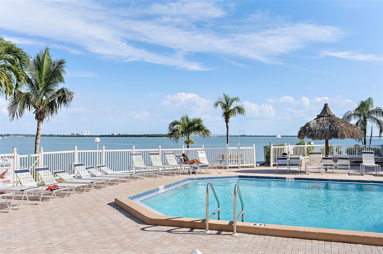 2nd image of 6322 Palma Del Mar Blvd S, ST PETERSBURG, FL 33715