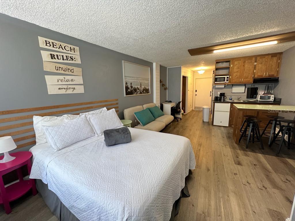 Homes for sale in Daytona Beach, FL | 800 N Atlantic Ave #304, Daytona Beach, FL 32118 | MLS# O6363799