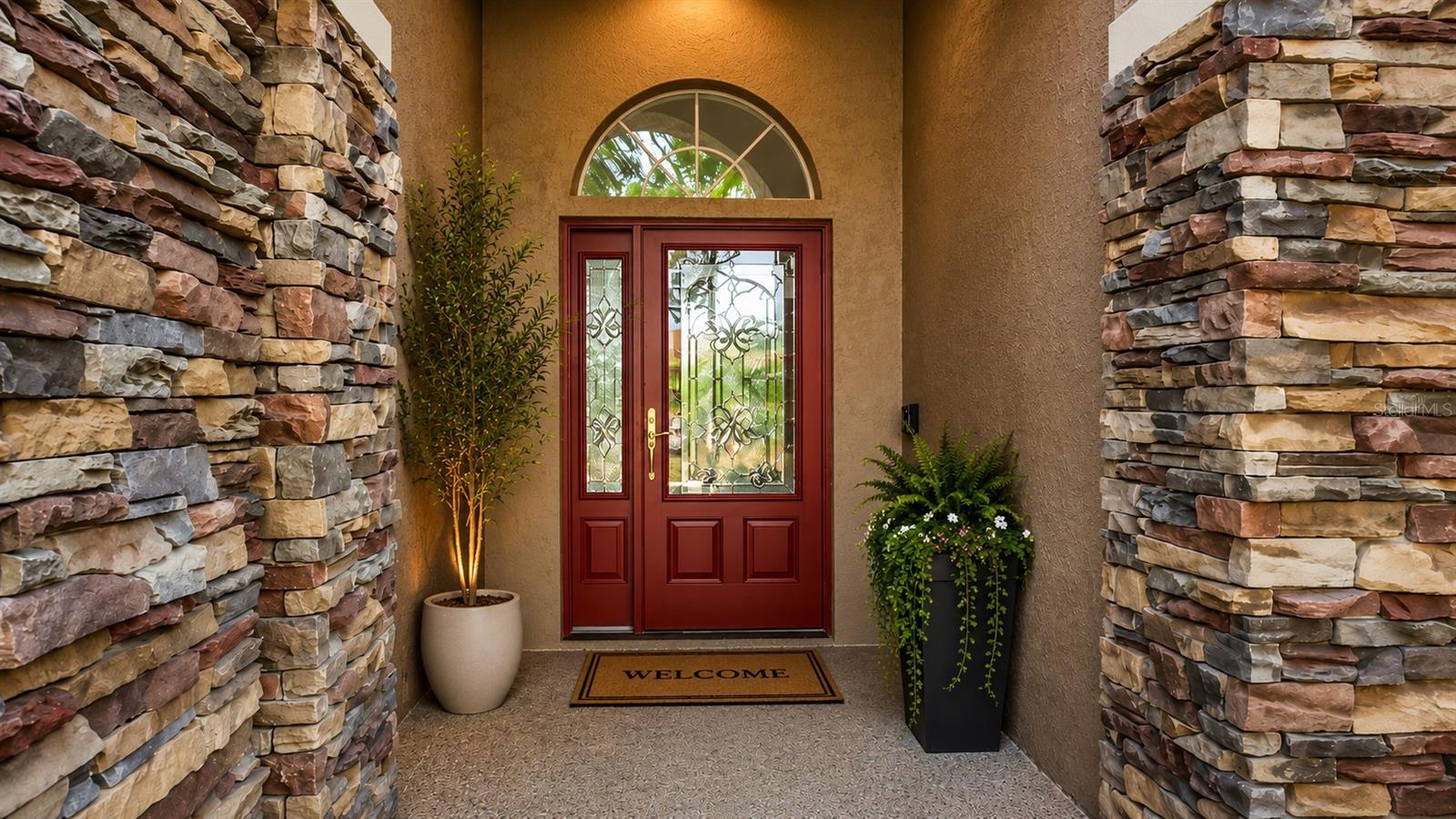 4th image of 4961 W Breeze Cir, Palm Harbor, FL 34683 | MLS# TB8453071