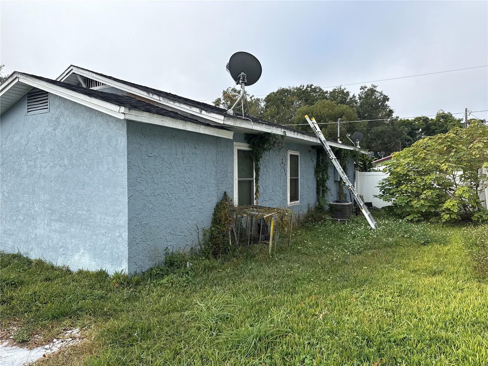 Homes for sale in Tampa, FL | 8007 N Klondyke St, Tampa, FL 33604 | MLS# TB8453814