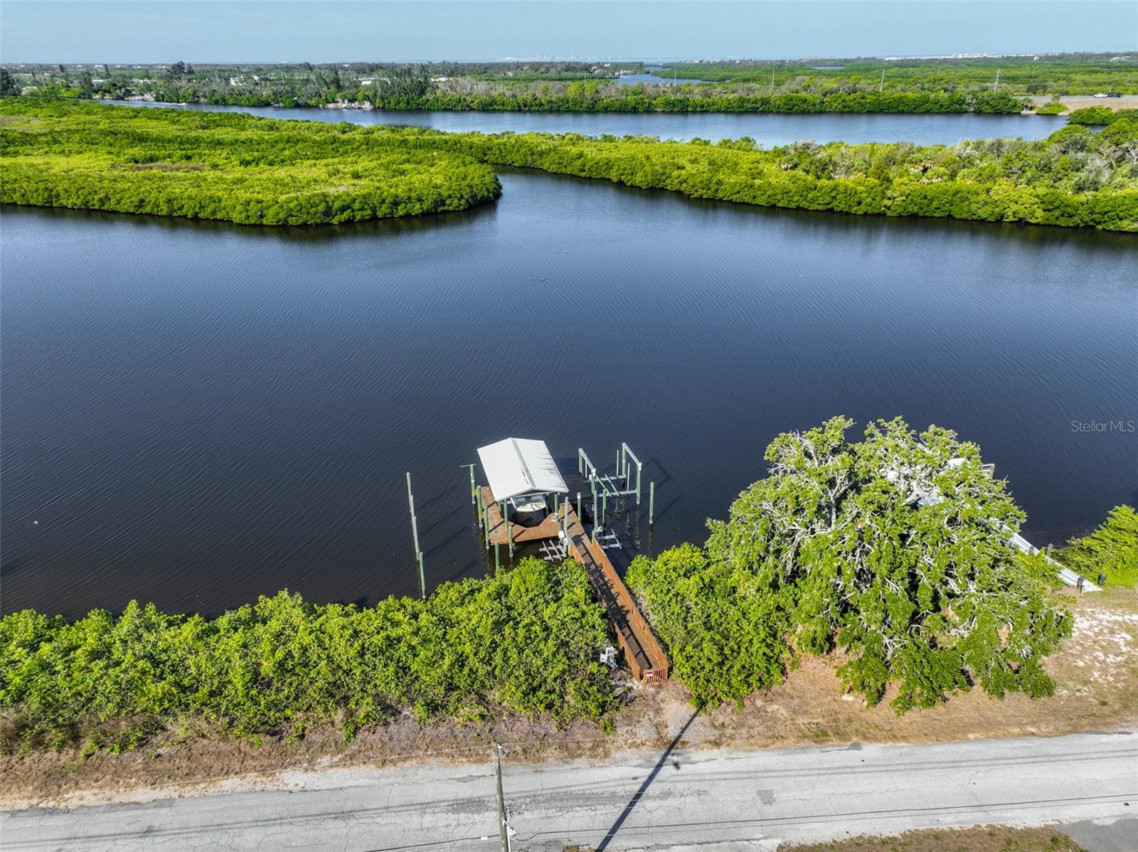 Homes for sale in Ruskin, FL | 1706 Saffold Park Dr, Ruskin, FL 33570 | MLS# TB8454226