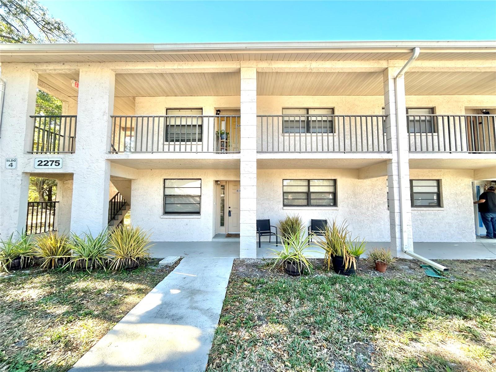 2nd image of 2275 62nd Ave N #101, St Petersburg, FL 33702 | MLS# TB8455270