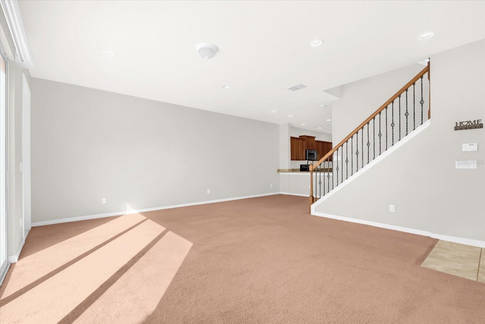 3rd image of 11932 Lorenza Ln, Orlando, FL 32827 | MLS# S5140170