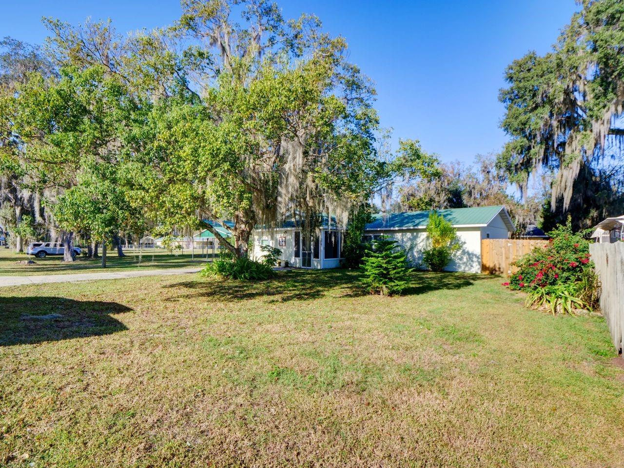 Homes for sale in Lake Panasoffkee, FL | 1218 Cr 450, Lake Panasoffkee, FL 33538 | MLS# G5105490