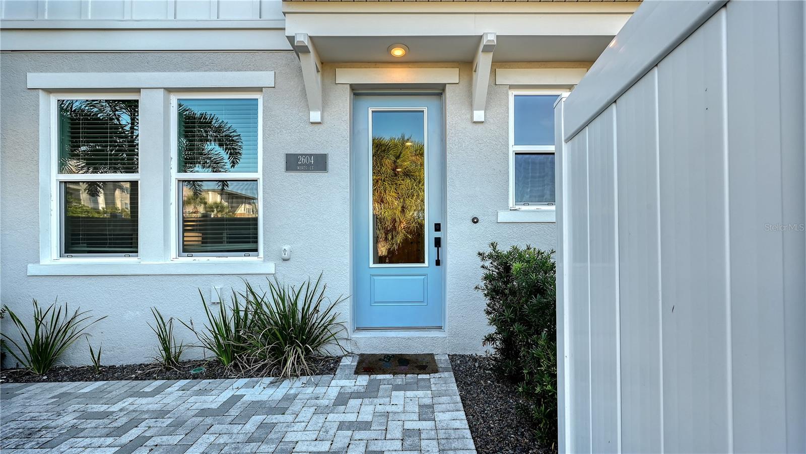 Homes for sale in Sarasota, FL | 2604 Wirts Ct, Sarasota, FL 34237 | MLS# A4675496