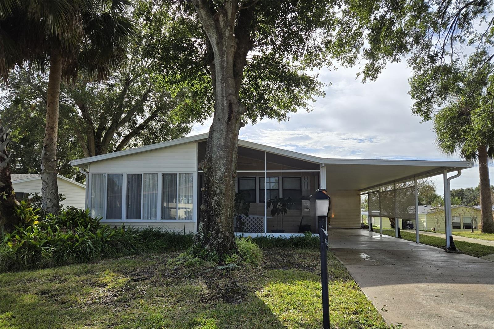Homes for sale in Zellwood, FL | 3740 N Citrus Cir #709, Zellwood, FL 32798 | MLS# O6368291
