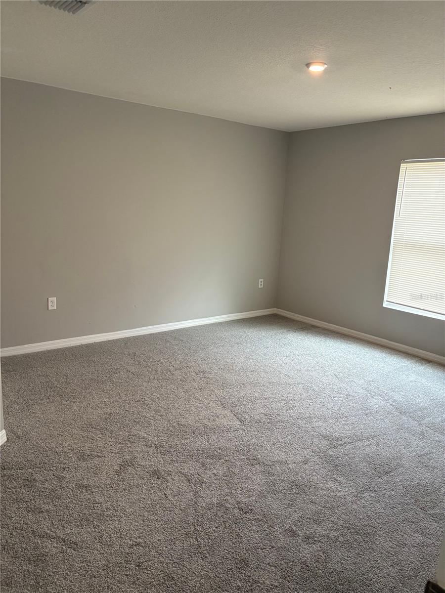 Homes for sale in Kissimmee, FL | 904 Gillingham Ct, Kissimmee, FL 34758 | MLS# S5140467