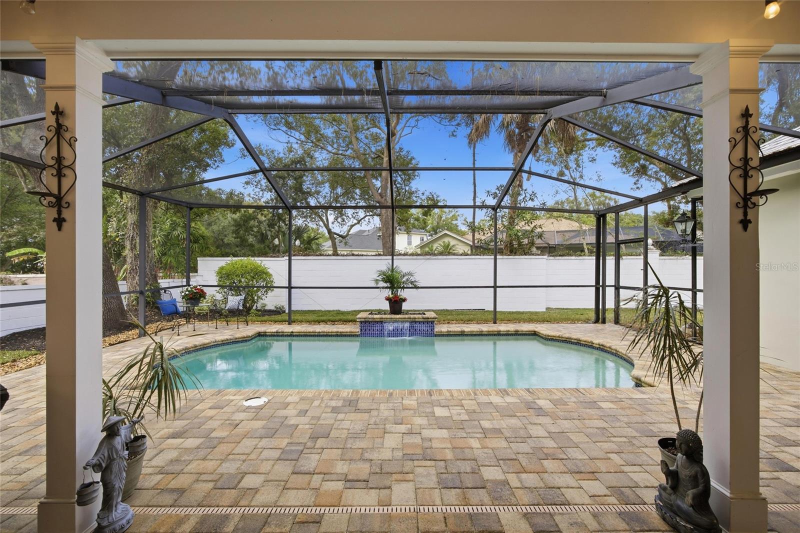 Homes for sale in Tampa, FL | 2603 Cozumel Dr, Tampa, FL 33618 | MLS# TB8458101