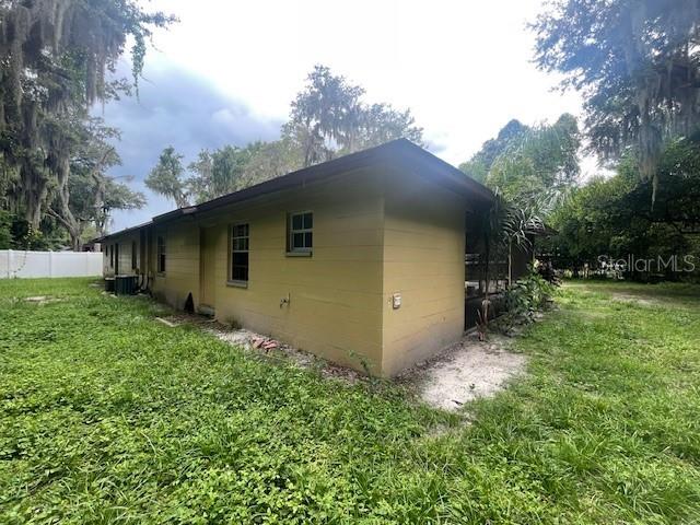 Homes for sale in Lakeland, FL | 333 W Alamo Dr, Lakeland, FL 33813 | MLS# TB8458808