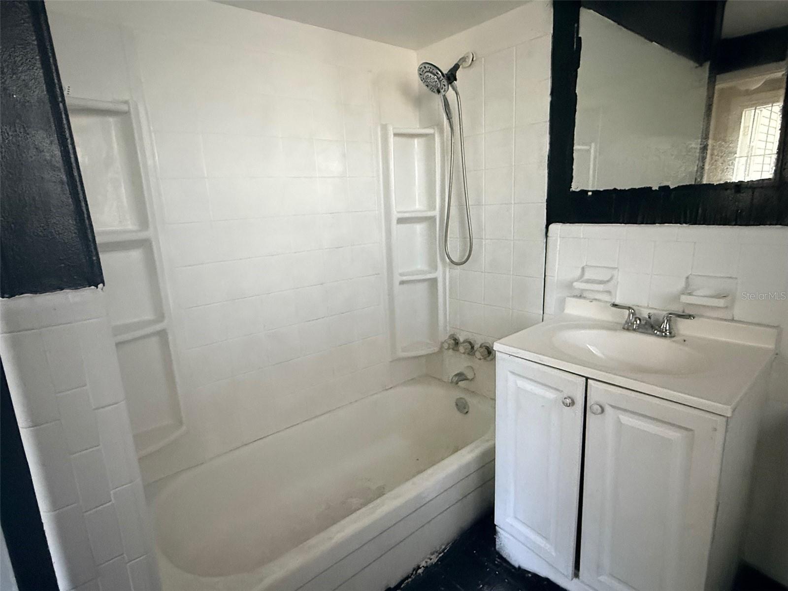 Homes for sale in Tampa, FL | 2912 Ybor St, Tampa, FL 33605 | MLS# TB8458902