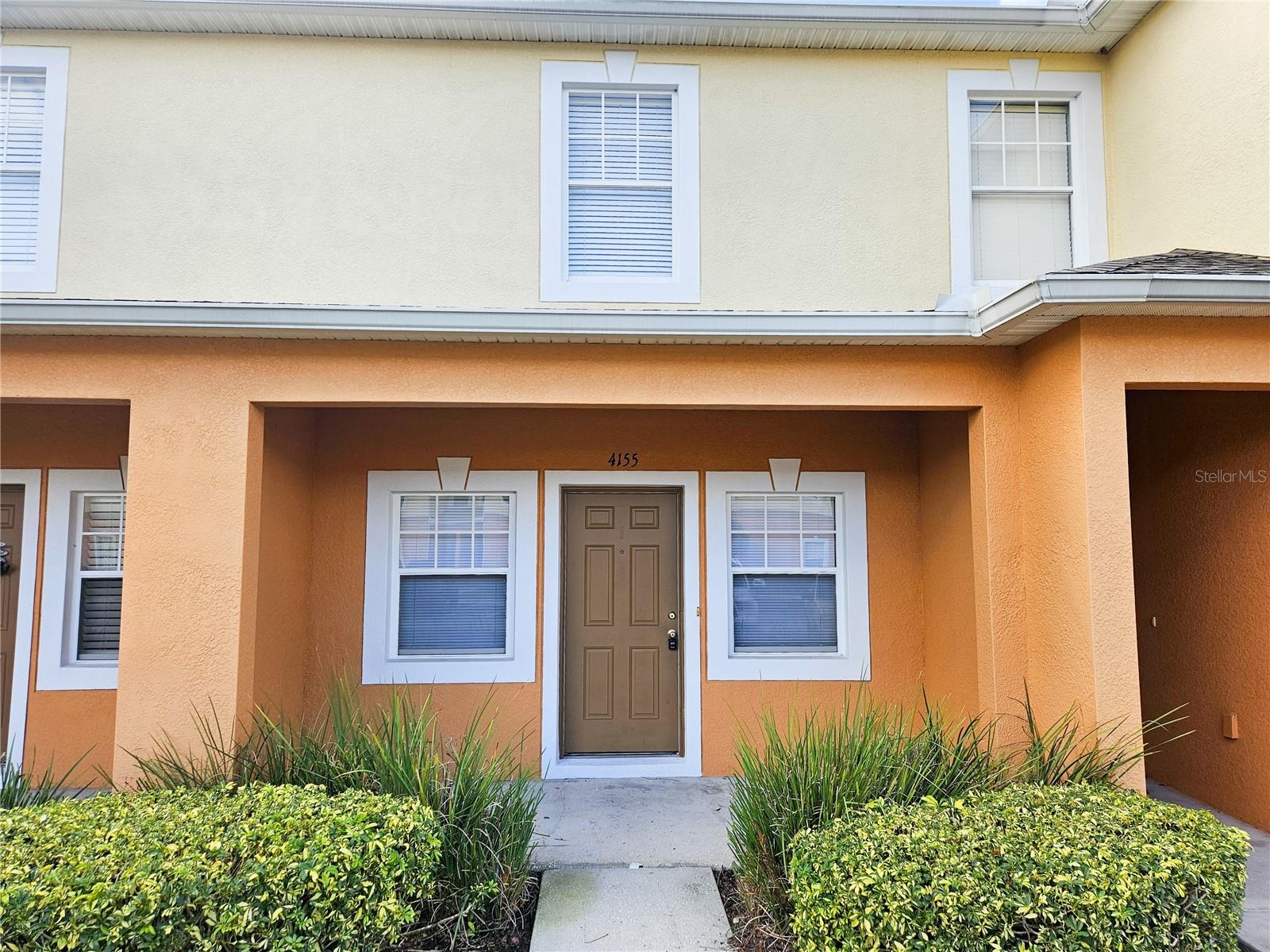 Homes for sale in Lakeland, FL | 4155 Winding Vine Dr, Lakeland, FL 33812 | MLS# L4958105