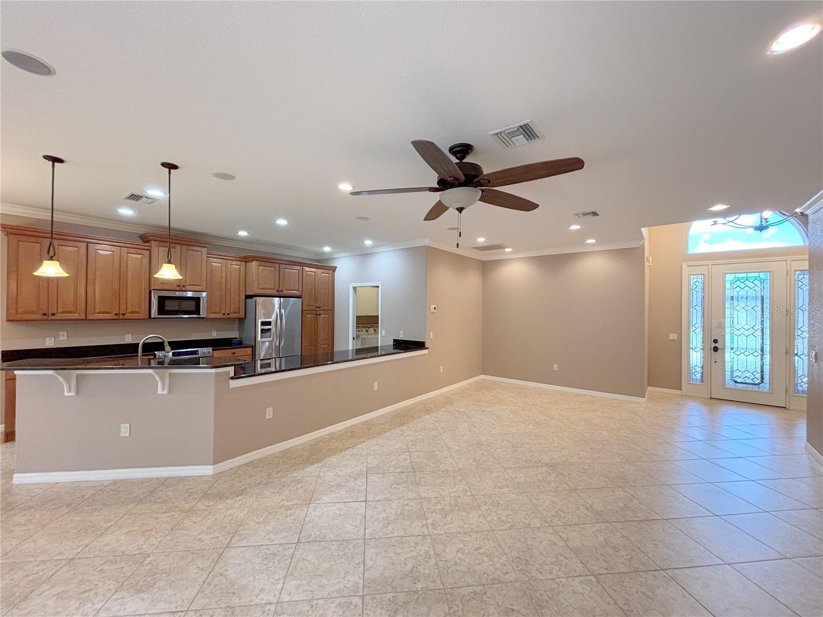 3rd image of 4577 Back Nine Dr, Winter Haven, FL 33884 | MLS# P4937386