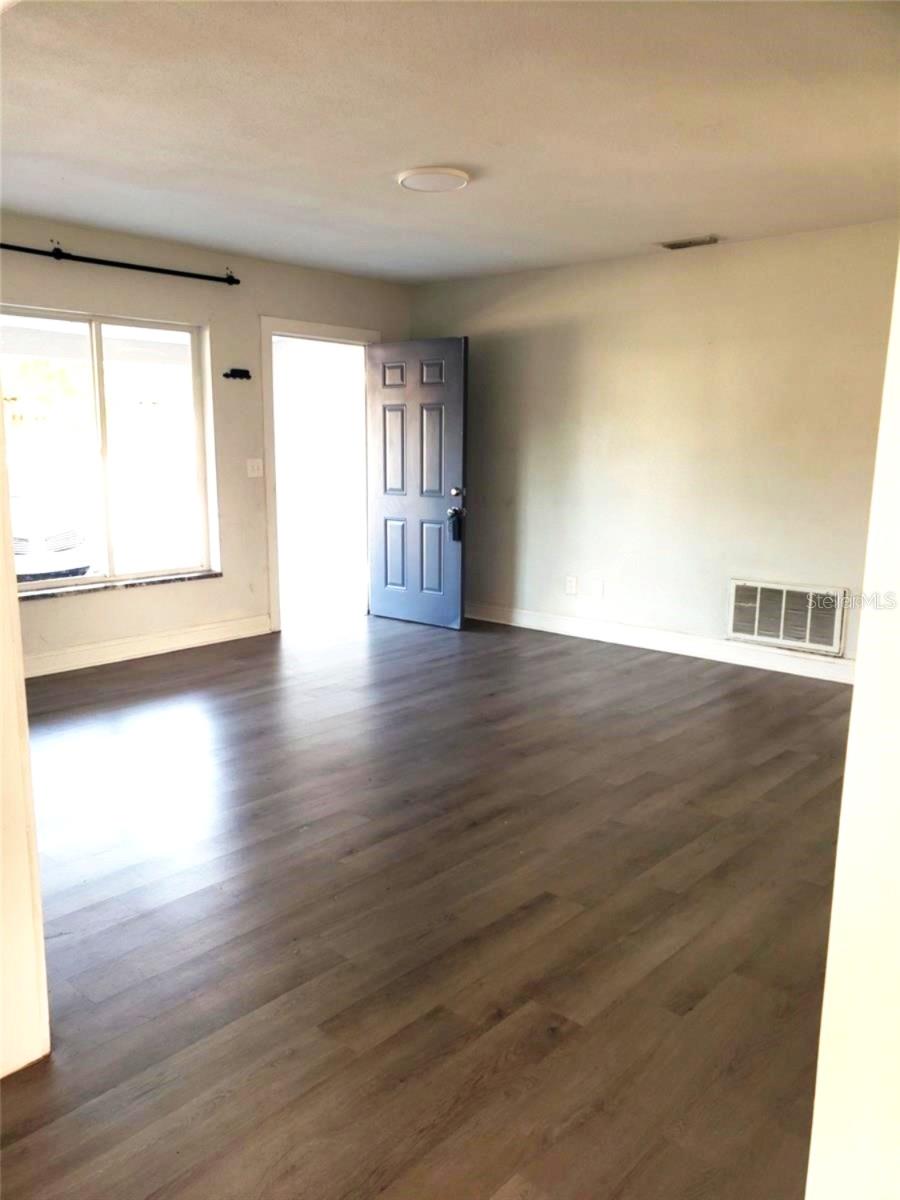 Homes for sale in Clearwater, FL | 1489 De Leon St, Clearwater, FL 33755 | MLS# TB8460559