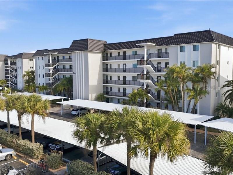 Homes for sale in Sarasota, FL | 8911 Midnight Pass Rd #208, Sarasota, FL 34242 | MLS# A4677015