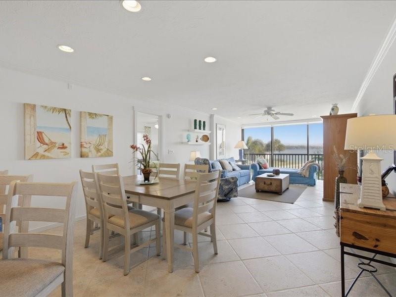 Homes for sale in Sarasota, FL | 8911 Midnight Pass Rd #208, Sarasota, FL 34242 | MLS# A4677015