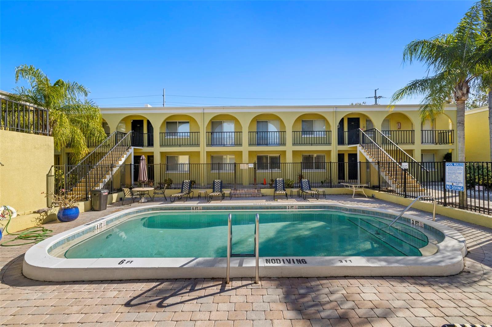 Homes for sale in Tampa, FL | 3206 W Azeele St #128, Tampa, FL 33609 | MLS# TB8463266