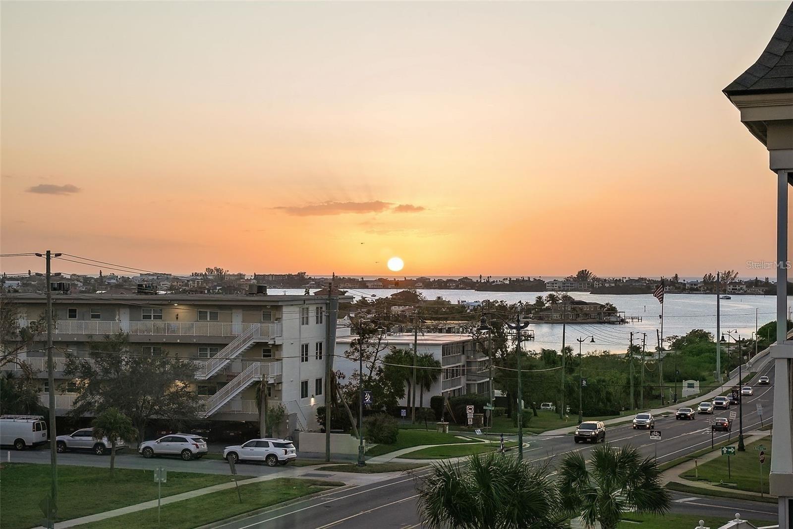 30th image of 131 Bluff View Dr #403, Belleair Bluffs, FL 33770 | MLS# TB8463328