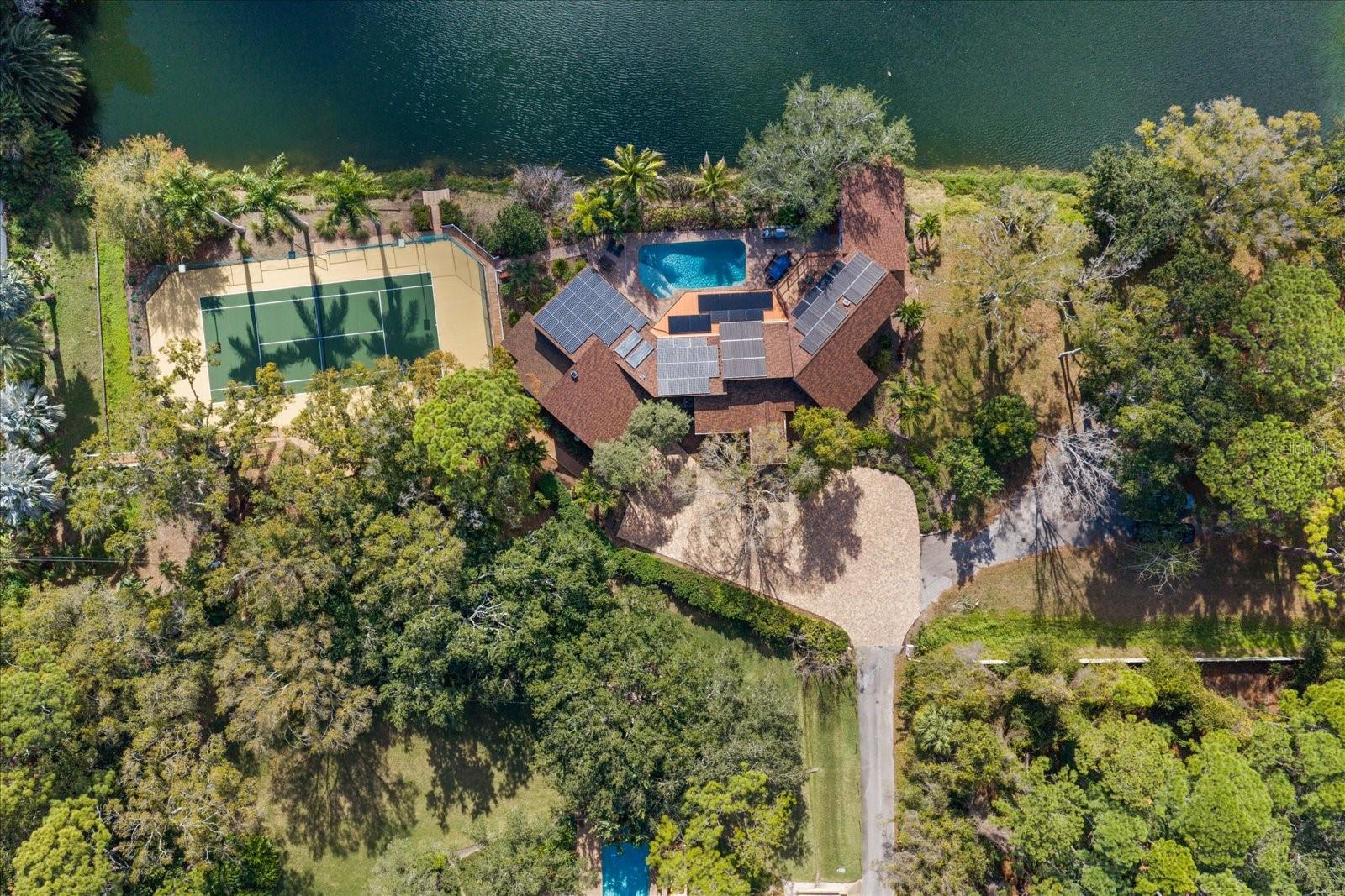 1st image of 2402 Pine Hammock, Clearwater, FL 33764 | MLS# TB8463686
