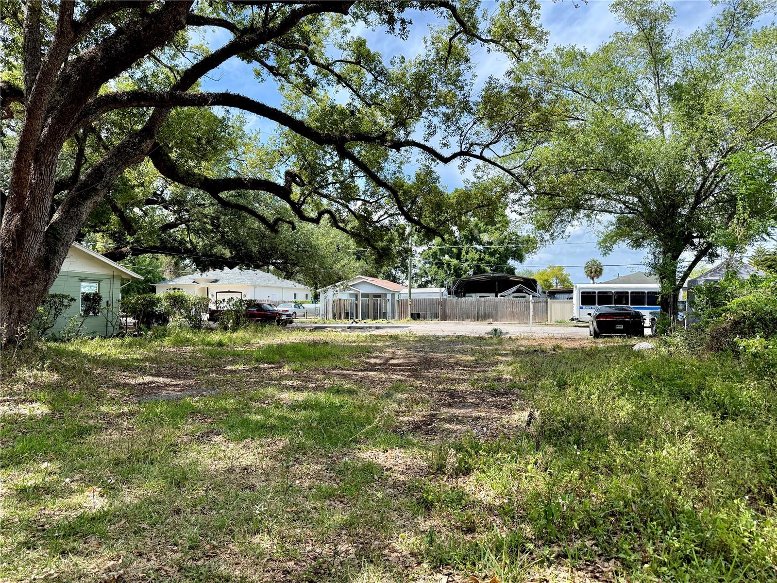 Homes for sale in Tampa, FL | 3417 E 11Th Ave, Tampa, FL 33605 | MLS# TB8465853