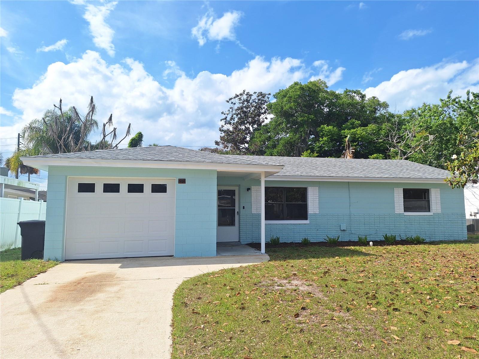 Homes for sale in New Smyrna Beach, FL | 607 Edward St, New Smyrna Beach, FL 32168 | MLS# NS1087126
