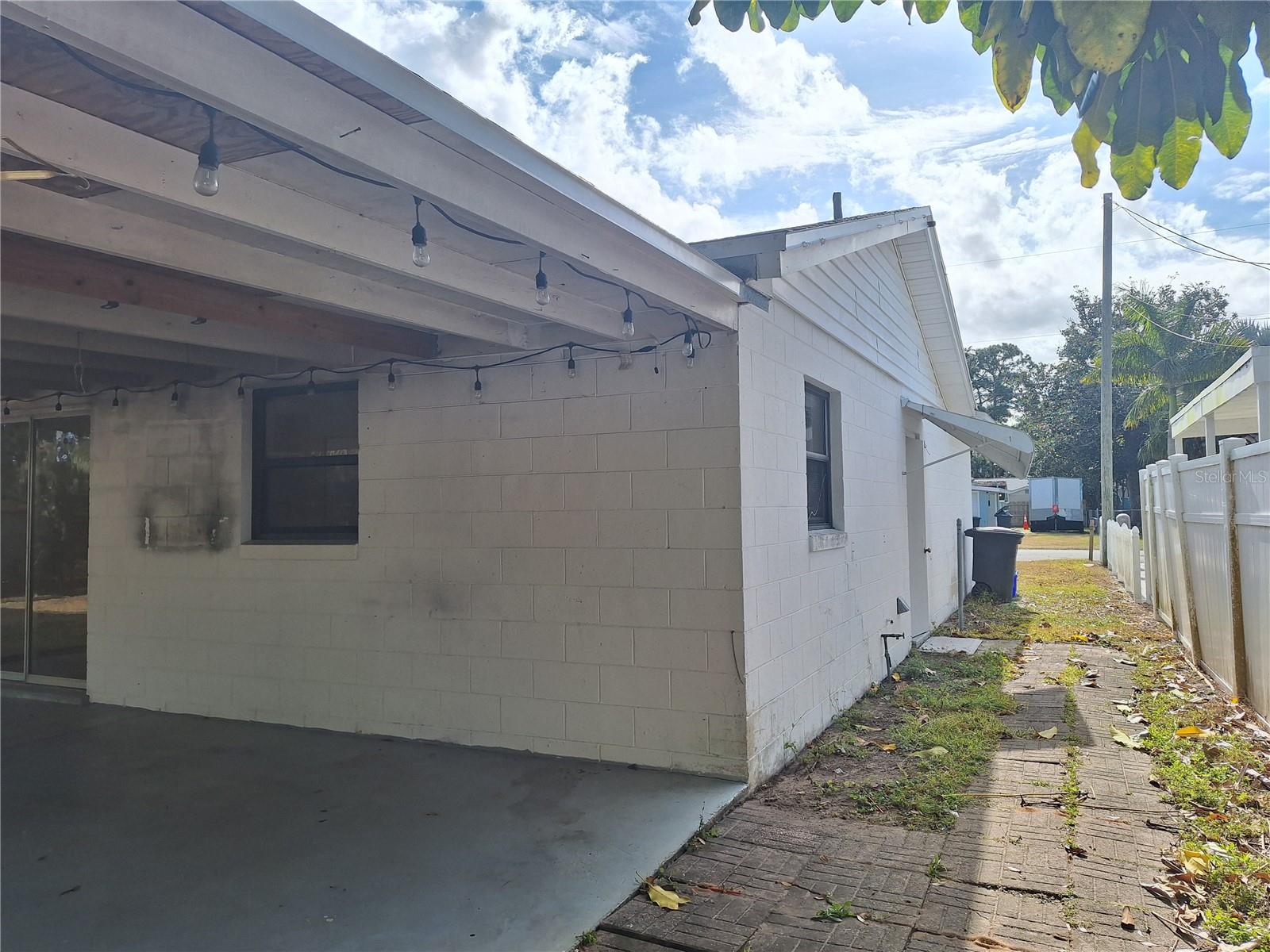 Homes for sale in New Smyrna Beach, FL | 607 Edward St, New Smyrna Beach, FL 32168 | MLS# NS1087126