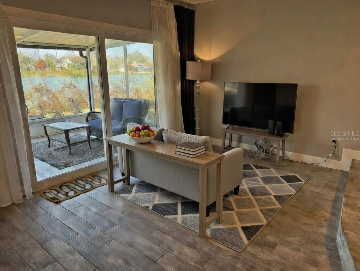 Homes for sale in Lakeland, FL | 1920 E Edgewood Dr #P2, Lakeland, FL 33803 | MLS# L4958809