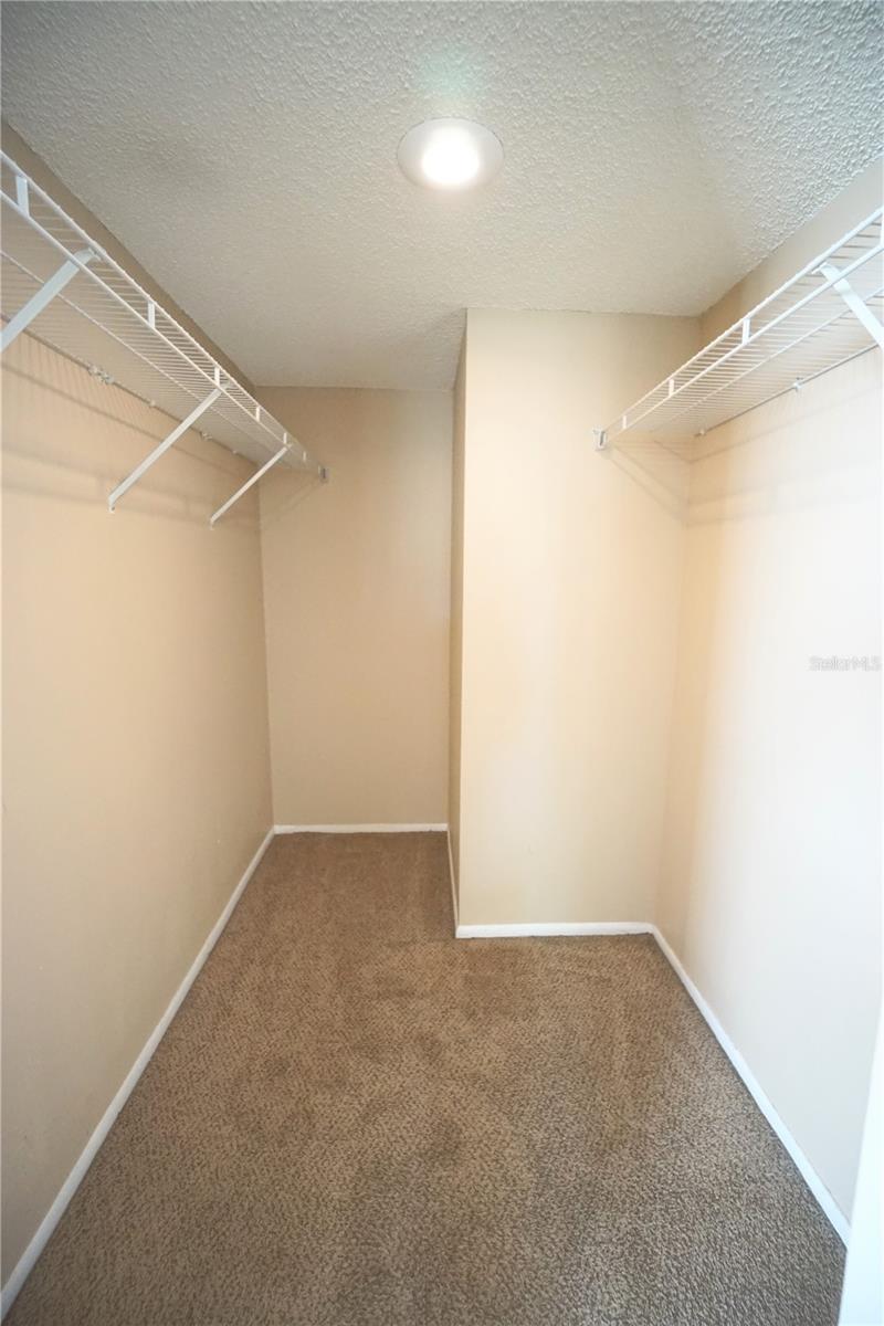 Homes for sale in Tampa, FL | 5748 Baywater Dr, Tampa, FL 33615 | MLS# TB8467878