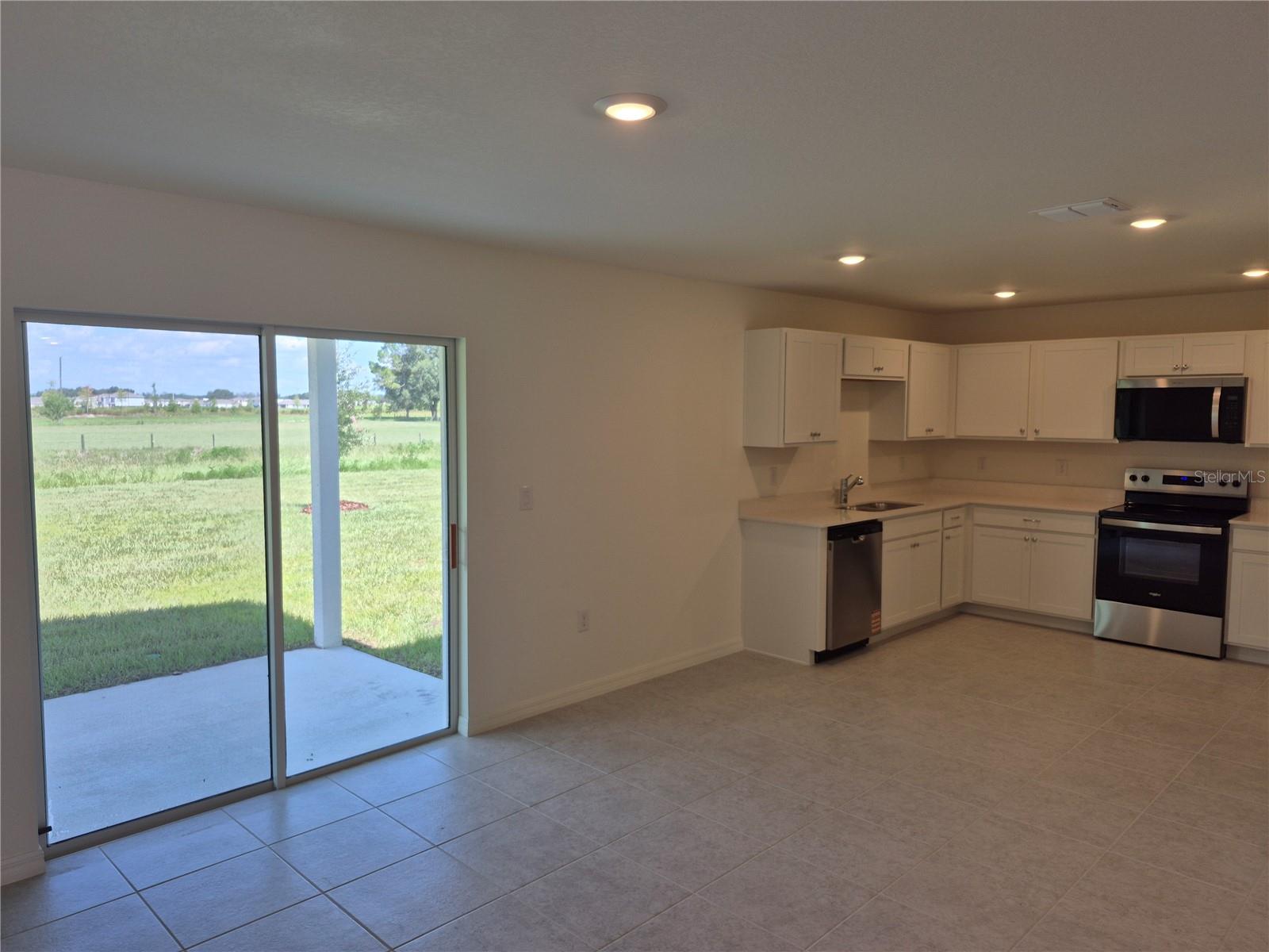 3rd image of 8813 Pine Bark Wy, Wildwood, FL 34785 | MLS# C7520810
