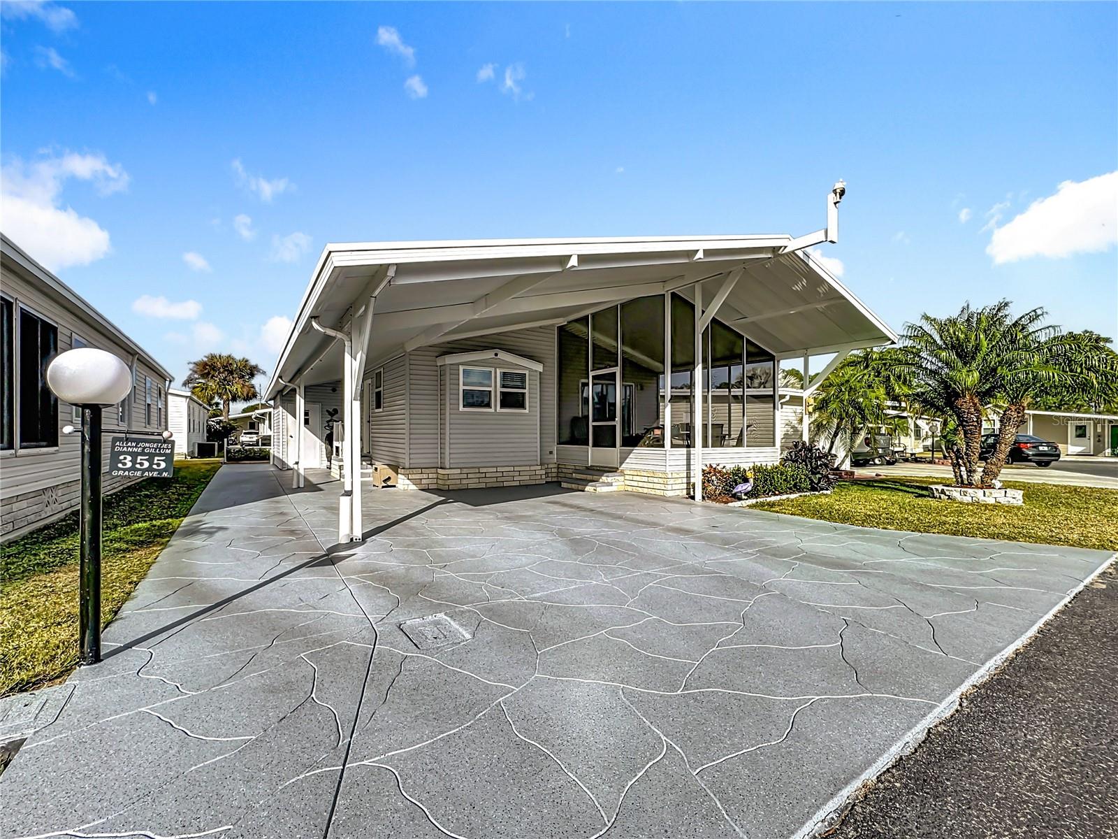 Homes for sale in Frostproof, FL | 355 Gracie Ave N, Frostproof, FL 33843 | MLS# TB8468500