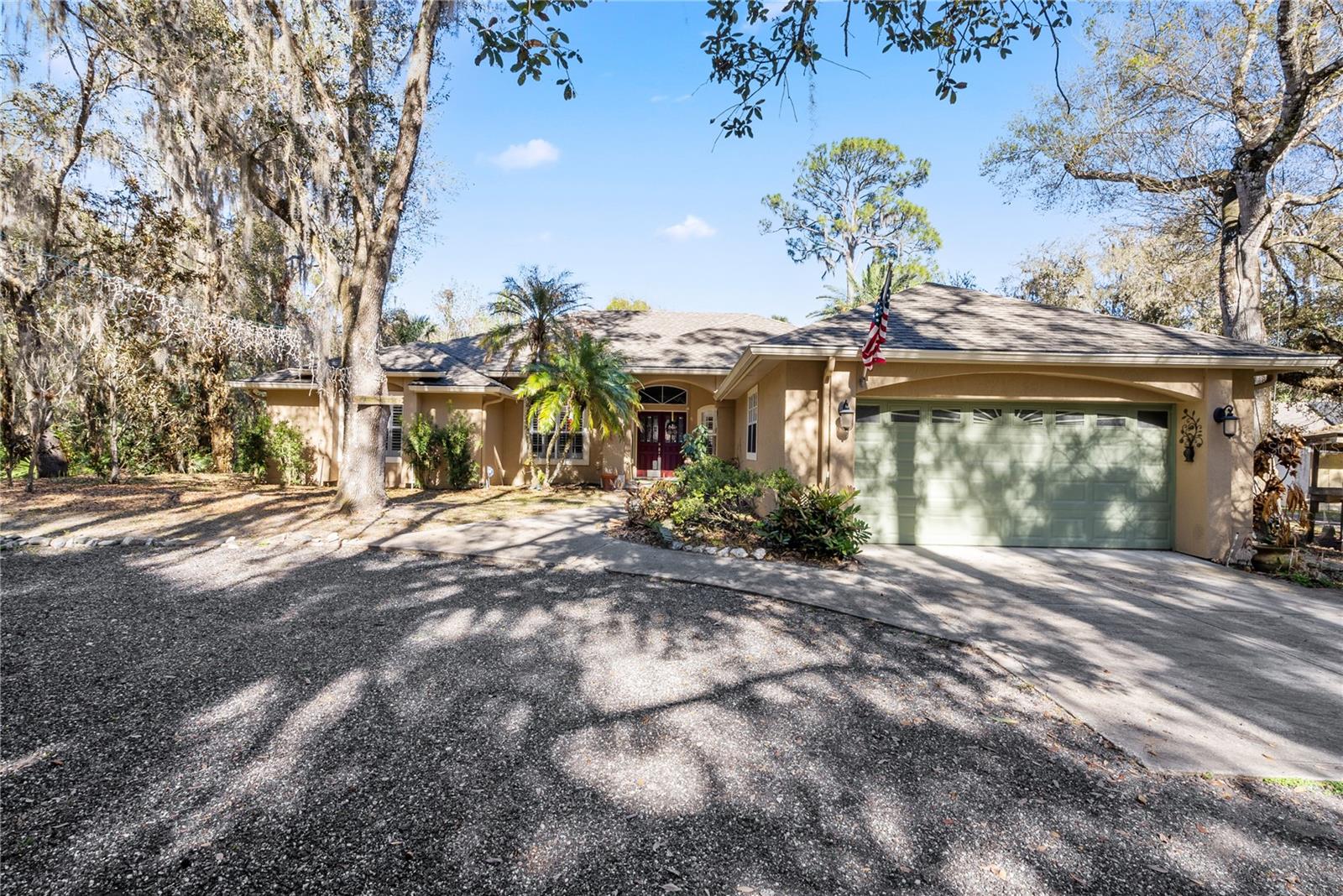 Homes for sale in Geneva, FL | 295 N Jungle Rd, Geneva, FL 32732 | MLS# O6376882