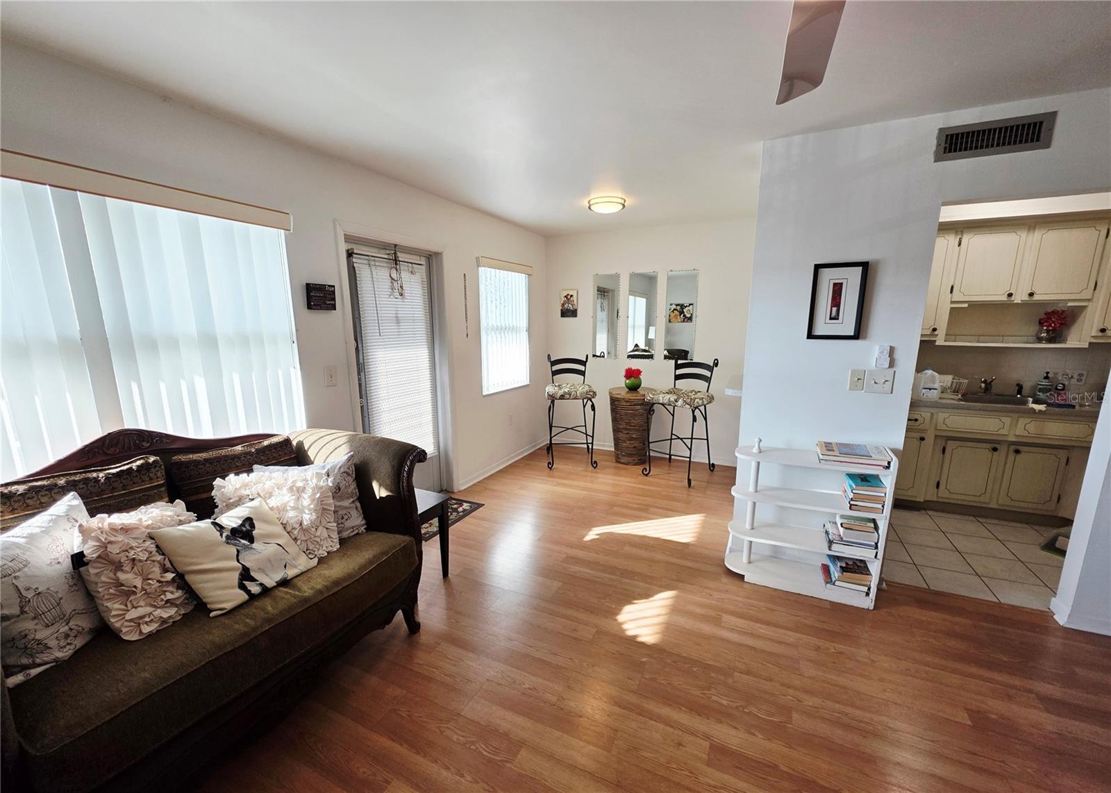 Homes for sale in St. Petersburg, FL | 5945 21st St N, St. Petersburg, FL 33714