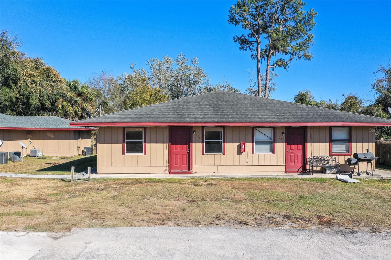 Homes for sale in Winter Haven, FL | 102 Oak Crest Dr Nw #106, Winter Haven, FL 33881 | MLS# L4958966