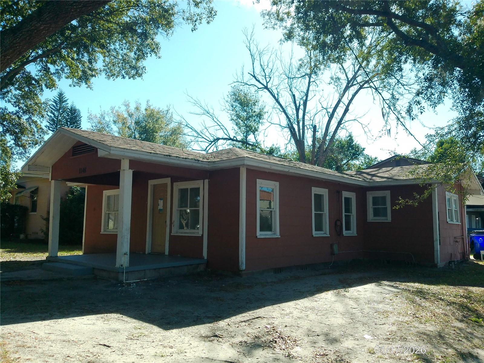 Homes for sale in Lakeland, FL | 1148 Oakhill St, Lakeland, FL 33815 | MLS# L4959003