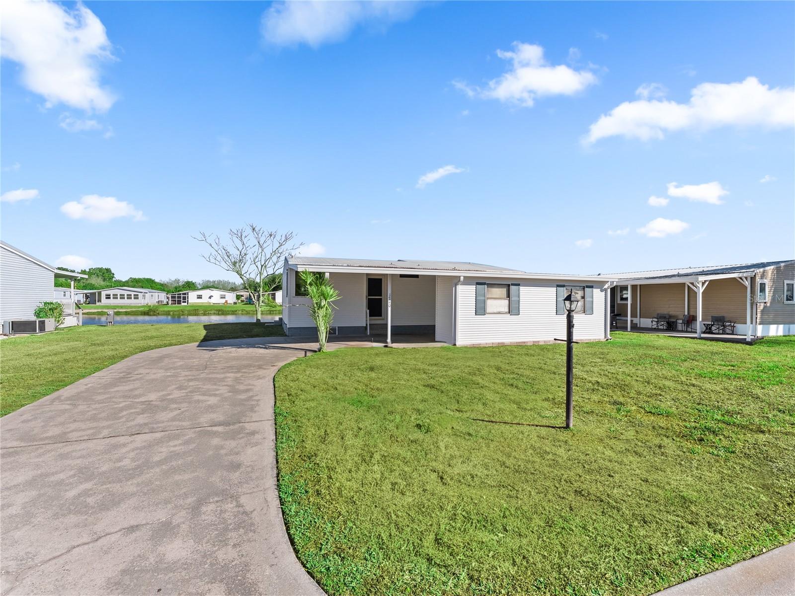 1st image of 1740 Sw 35th Cir, Okeechobee, FL 34974 | MLS# O6378007