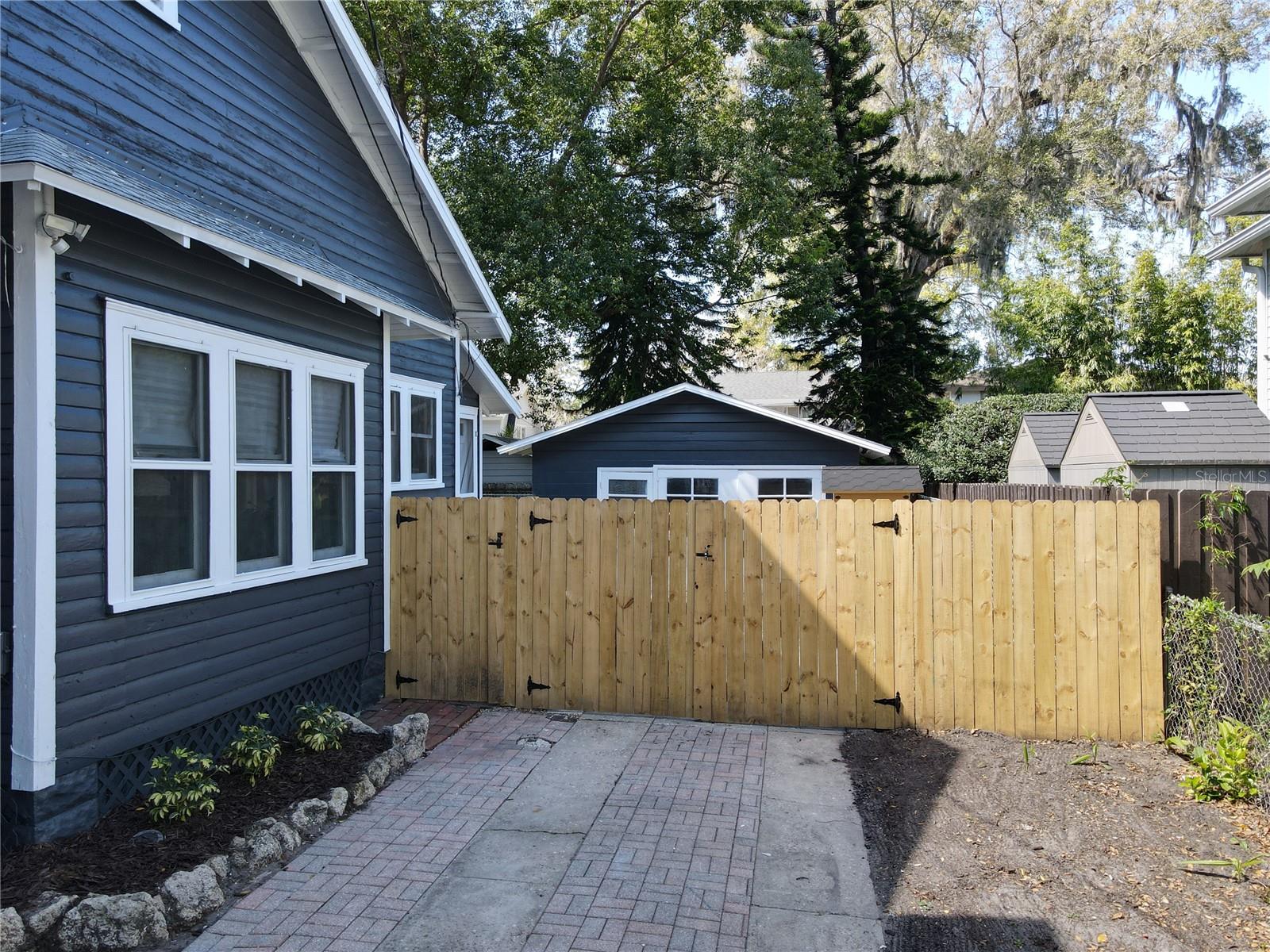 4th image of 16 N Lawsona Blvd, Orlando, FL 32801 | MLS# O6378478