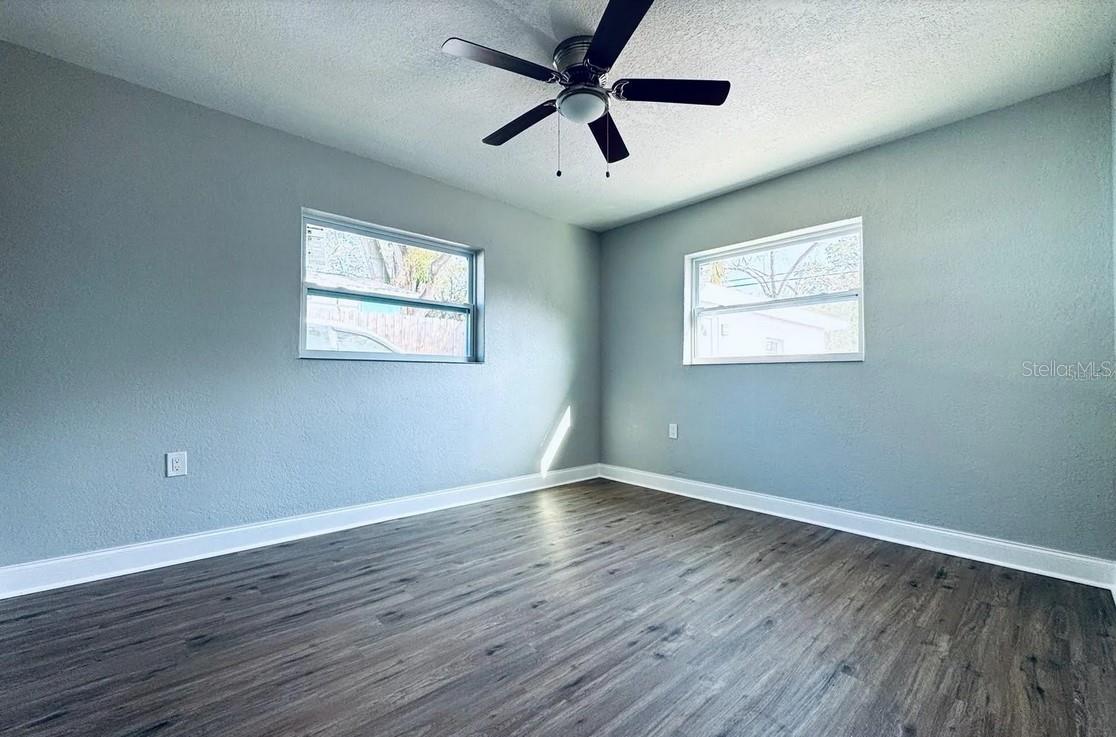 Homes for sale in Clearwater, FL | 1409 Franklin St, Clearwater, FL 33756 | MLS# TB8472627