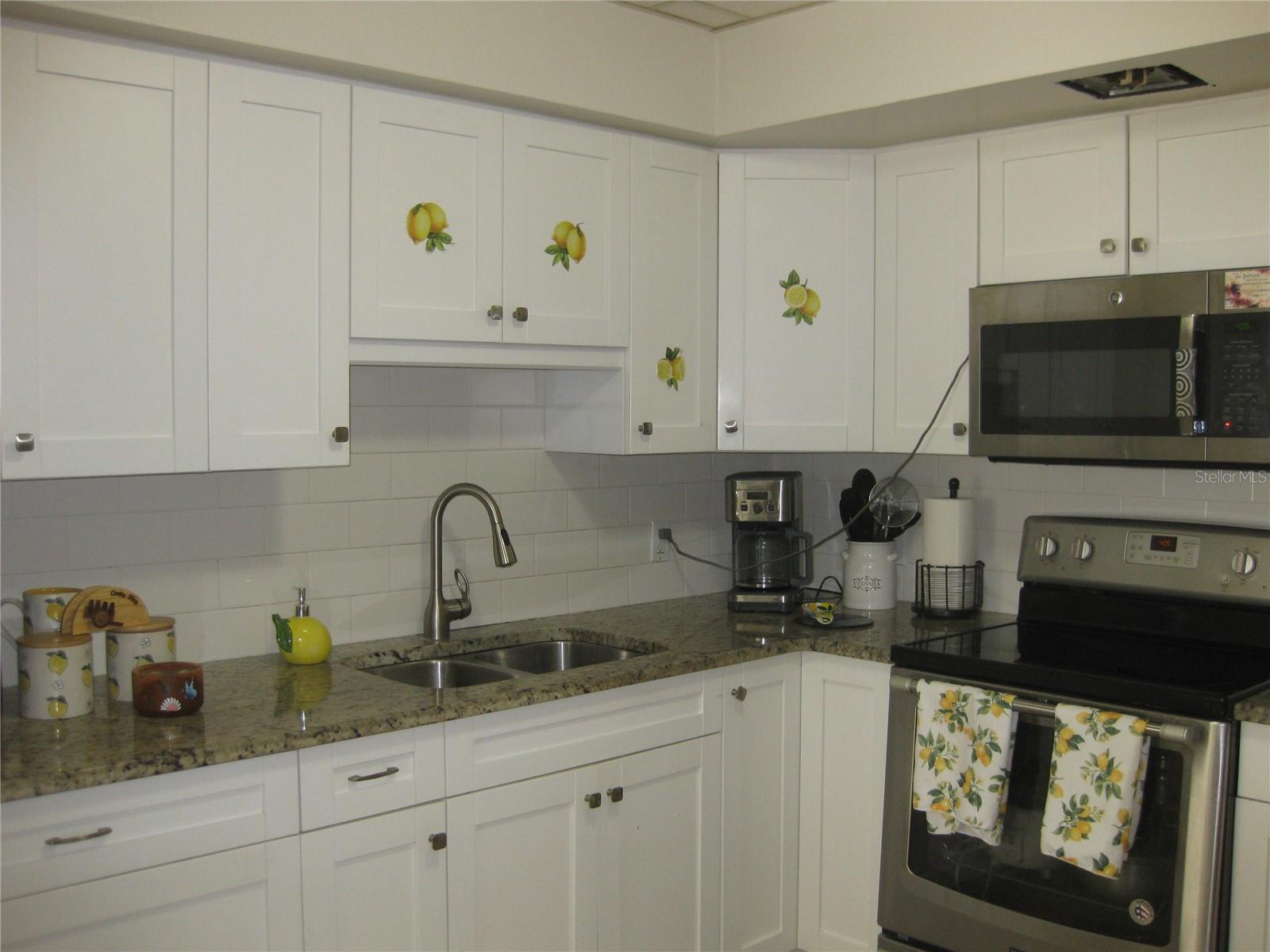 Homes for sale in Kenneth City, FL | 5860 43Rd Ter N #1518, Kenneth City, FL 33709 | MLS# TB8473139